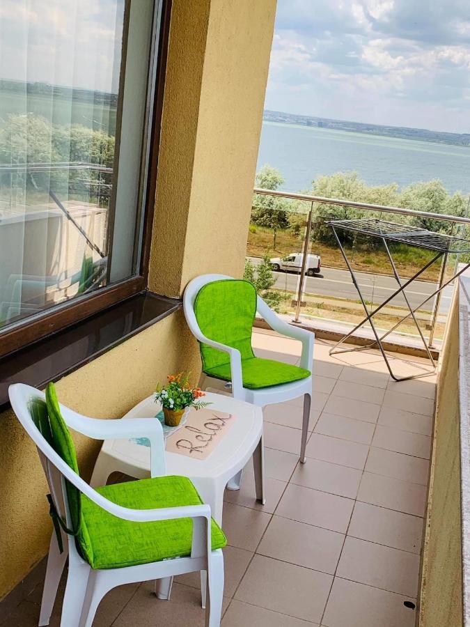 Ank Summerland Apartment